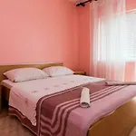 Apartment G&m Vodice