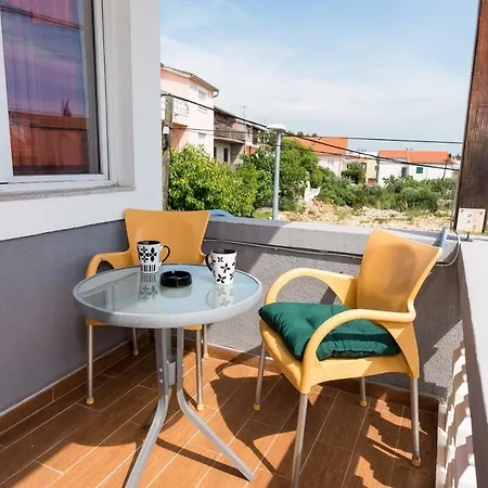 G&m * Vodice
