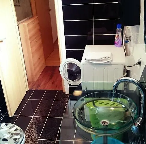 G&m Βόντιτσε