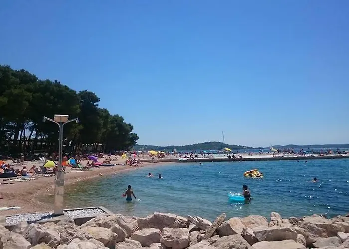 G&m * Βόντιτσε